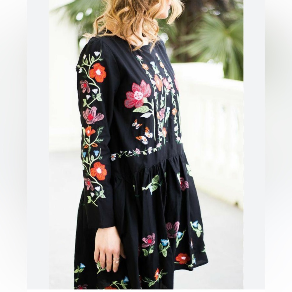 ZARA FLORAL EMBROIDERED DRESS BLACK SIZE S